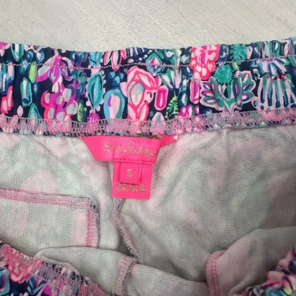 Lilly Pulitzer Print Draw String Pant - Picture 6 of 8